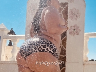 Bigbootypenelope89