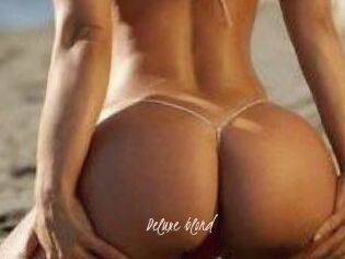 Deluxe_blond