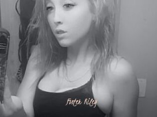 Foster_Riley