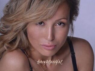 HoneyDoloresGirl