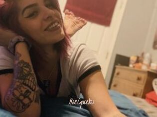 MoniqueXox