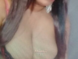 Monique22