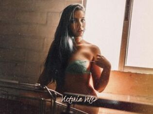 Victoria_Velez