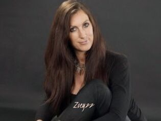 Zoeyzz